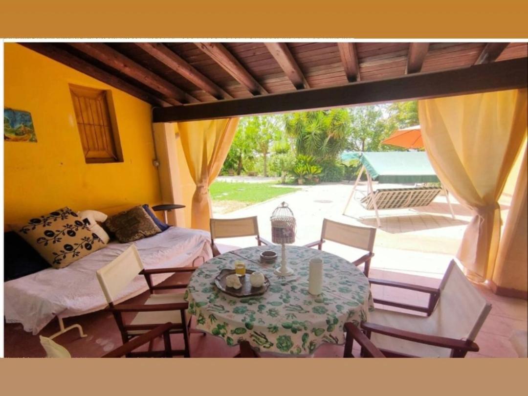 Pietraperzia Donna Caterina House, Holiday Villa מראה חיצוני תמונה